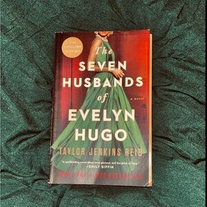 The seven husbands  of evelyn Hugo by taylor jenkins reid (romance, gf, movie)